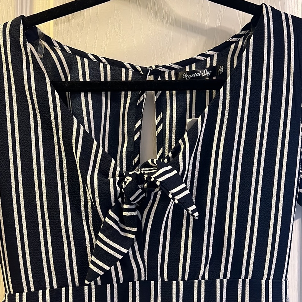 Romper - Picture 2 of 4